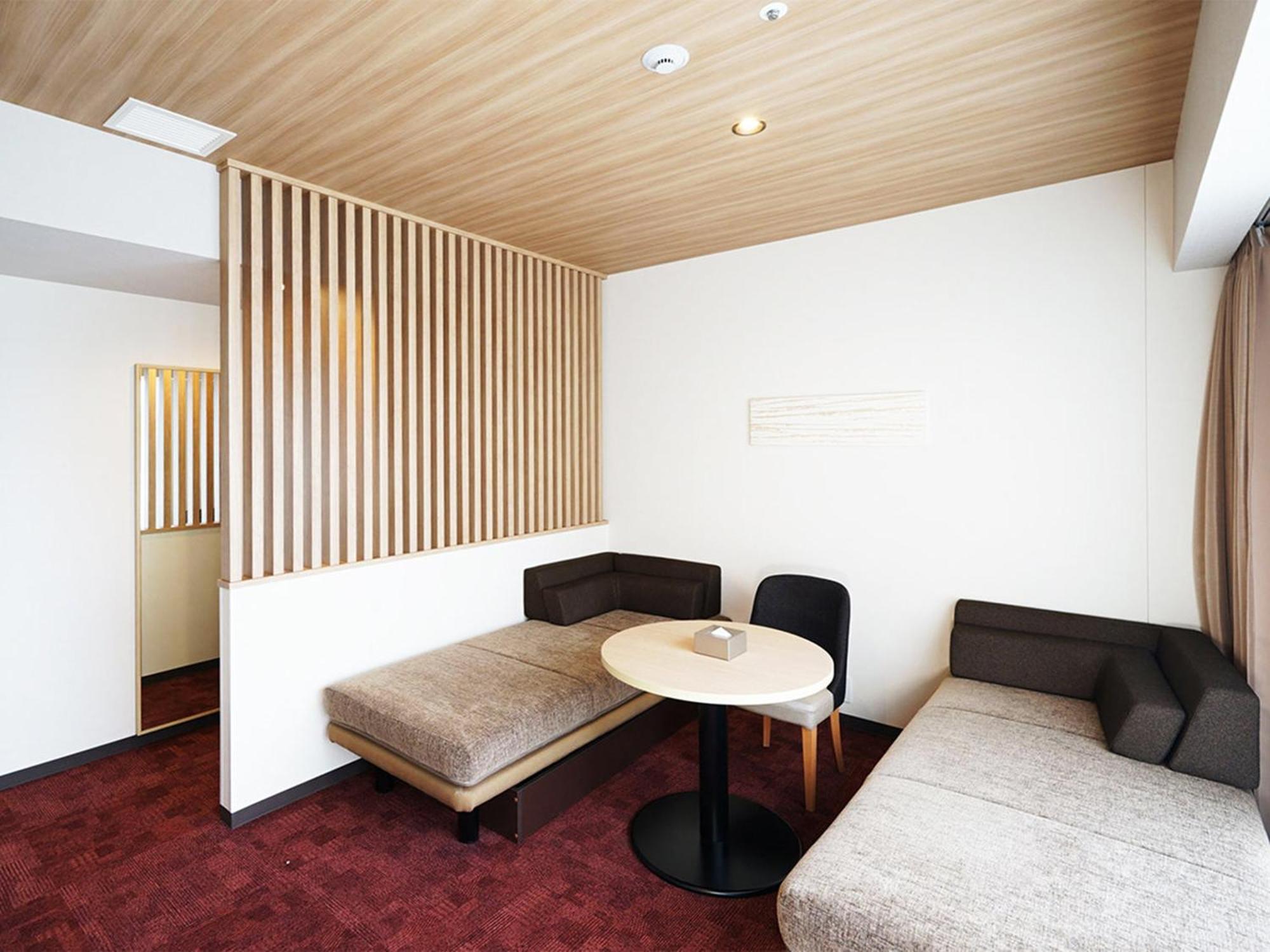 Chisun Premium Kyoto Kujo Hotell Exteriör bild