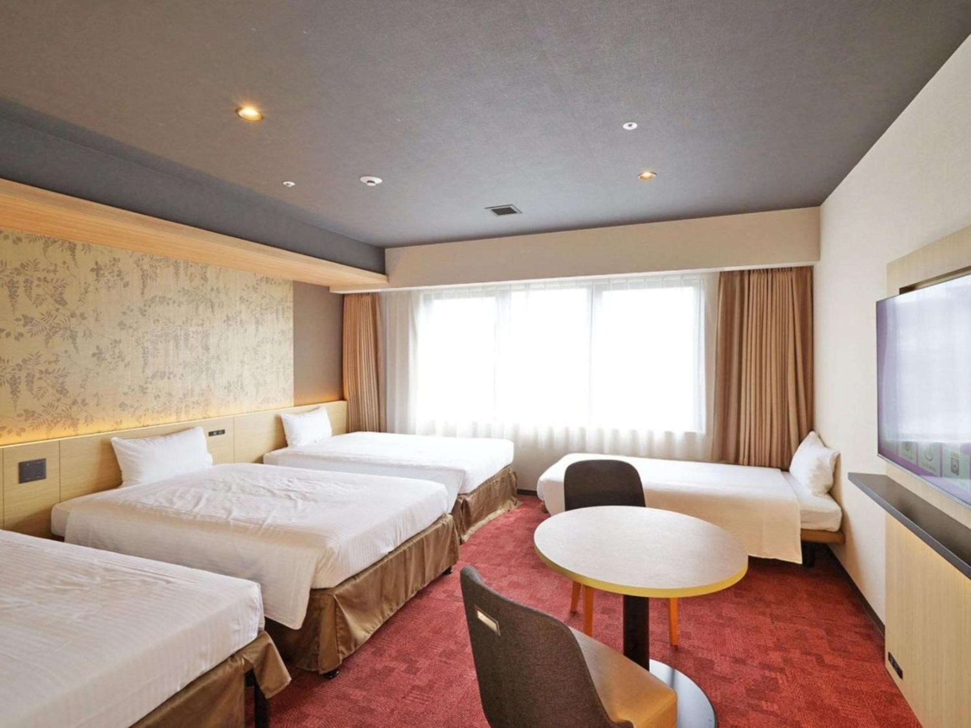 Chisun Premium Kyoto Kujo Hotell Exteriör bild